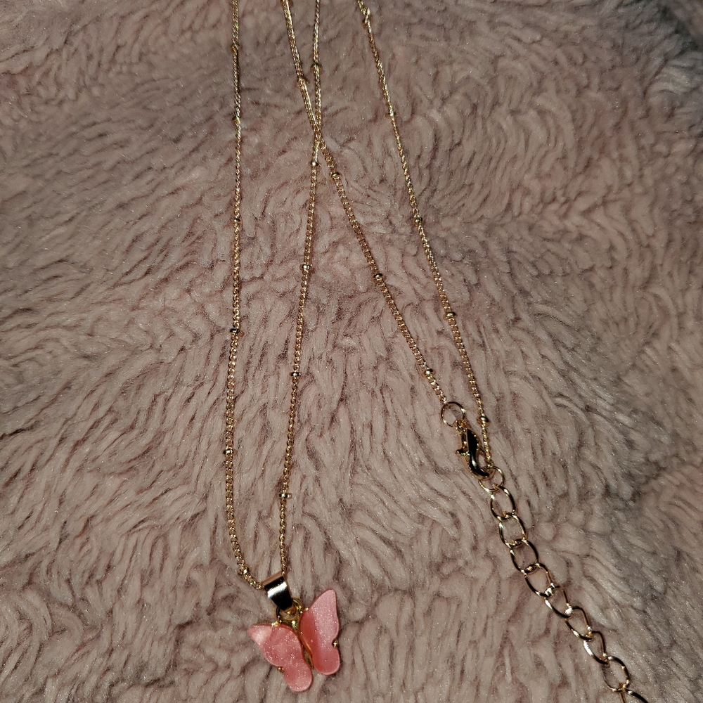 💎Butterfly charm necklace with gold chain - Picture 3 of 4